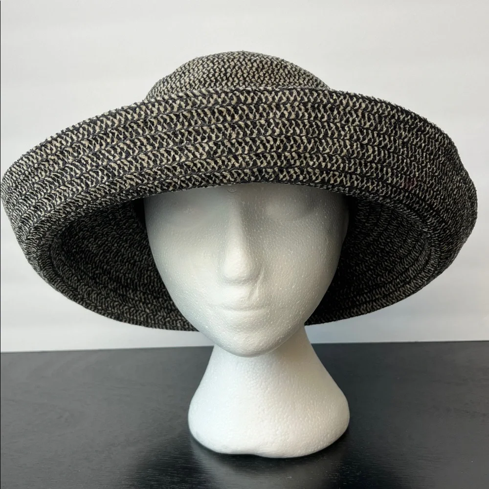 Eric Javits Chenille Roll Brim Water Repellent Packable Hat - Picture 2 of 8